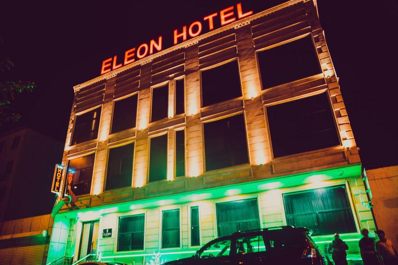Eleon Hotel Baku Exterior foto